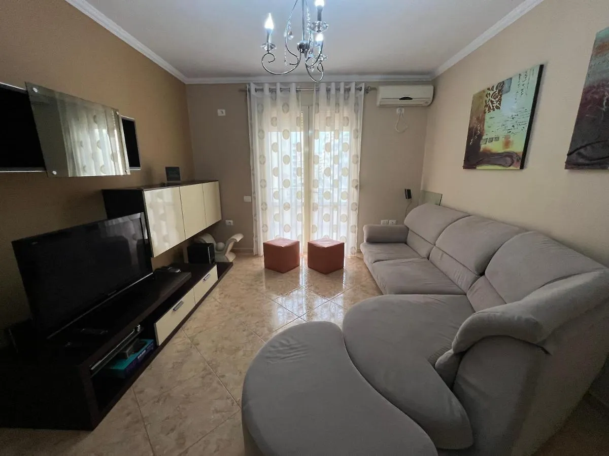 Cc Apartment 2 Wlora